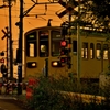 夕暮れのガチャンコ電車