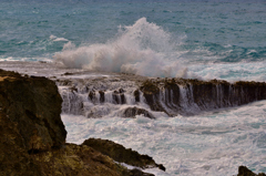 waves splash of Kaena