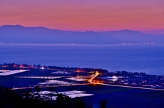 夕暮れの光跡