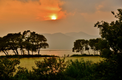 梅雨間の夕景
