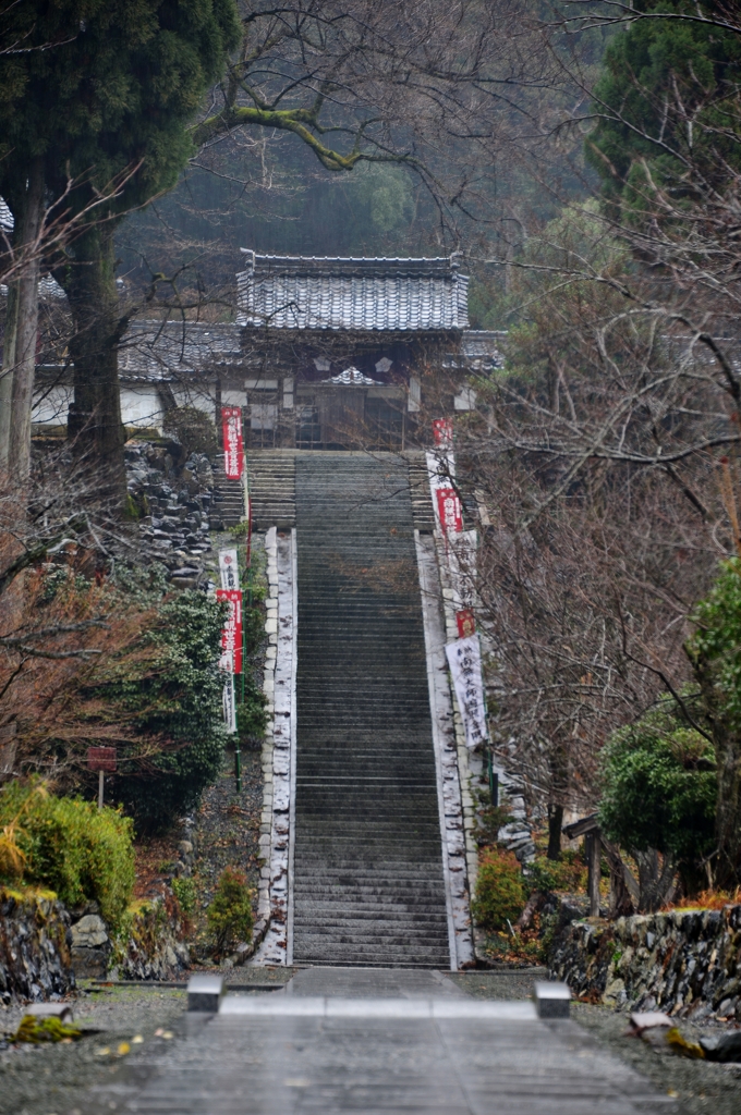 酒波寺参道