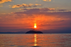 竹生島の朝日　3-3