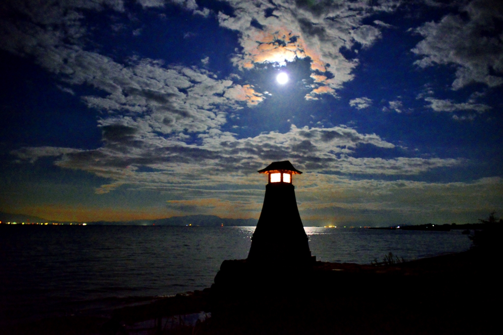 月光の常夜灯