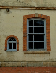 駅舎窓