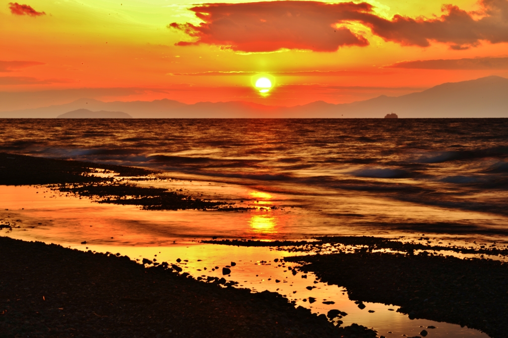 琵琶湖夕悠