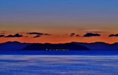 夜明けの沖島