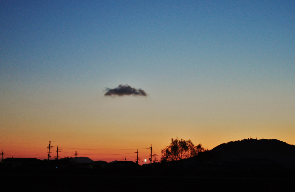 はぐれ雲