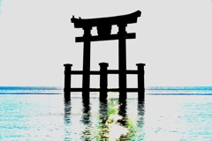 Torii in the lake