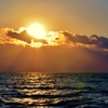 海のような琵琶湖の夕日