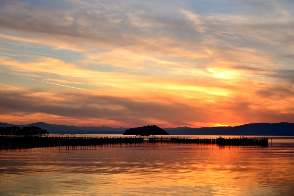 弥生　湖北の夕日　4-4