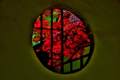円窓の秋