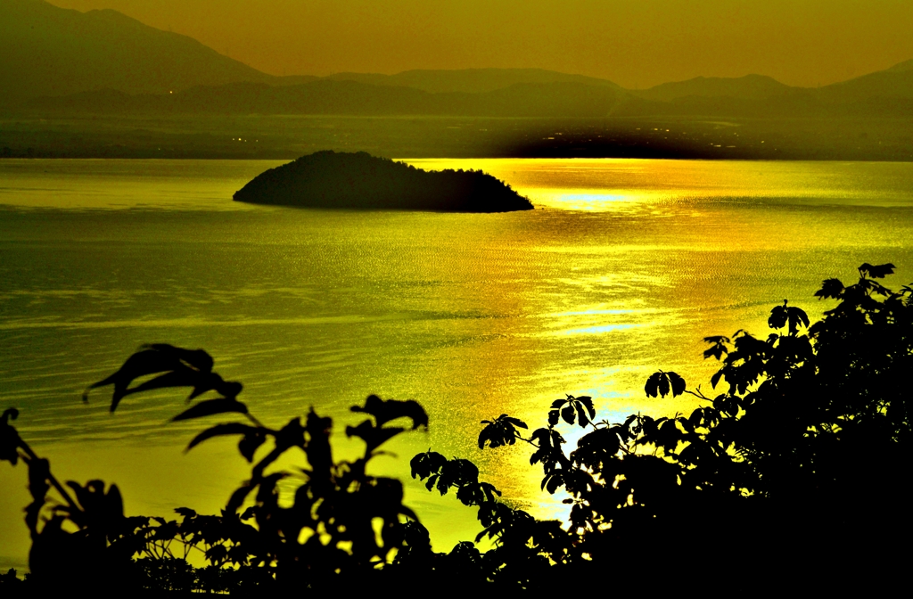 Golden lake