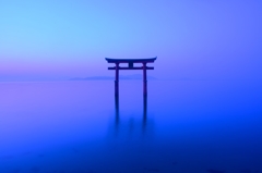 夜明けの蒼