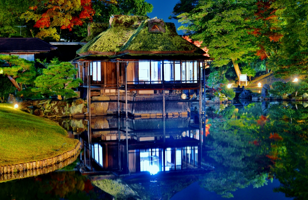 彦根城・玄宮園臨地閣