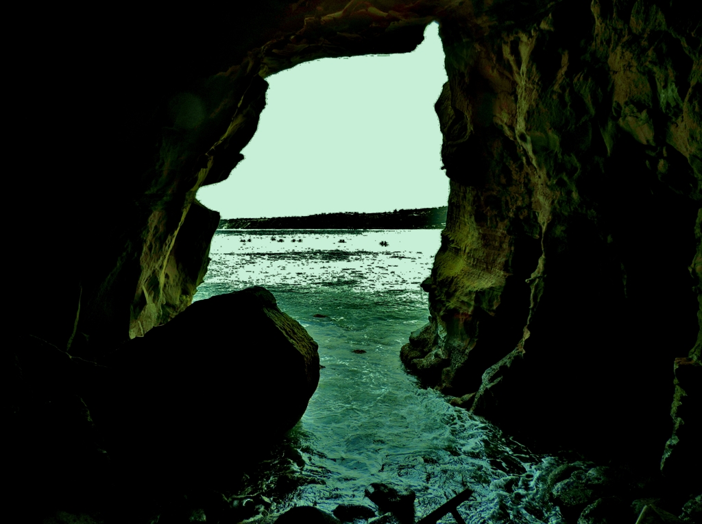 ラホヤコーブの洞窟　Sunny Jim Sea Cave