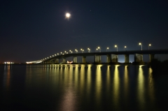 月夜の琵琶湖大橋　4-1