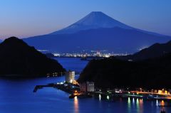 富士のある風景～西伊豆（日没後）