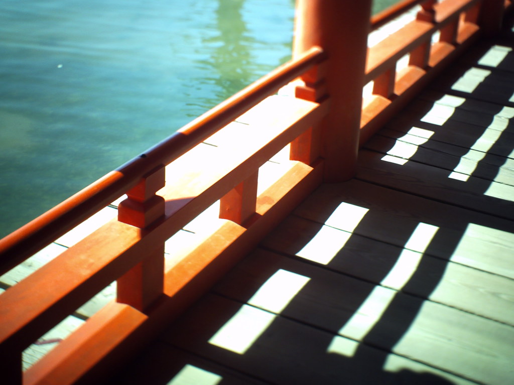 厳島神社。