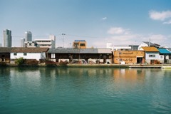 川沿い