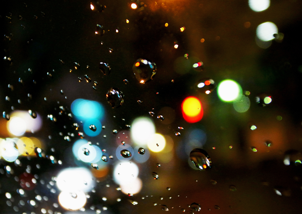 雨の夜に。 by usaharu （ID：2315350） - 写真共有サイト:PHOTOHITO