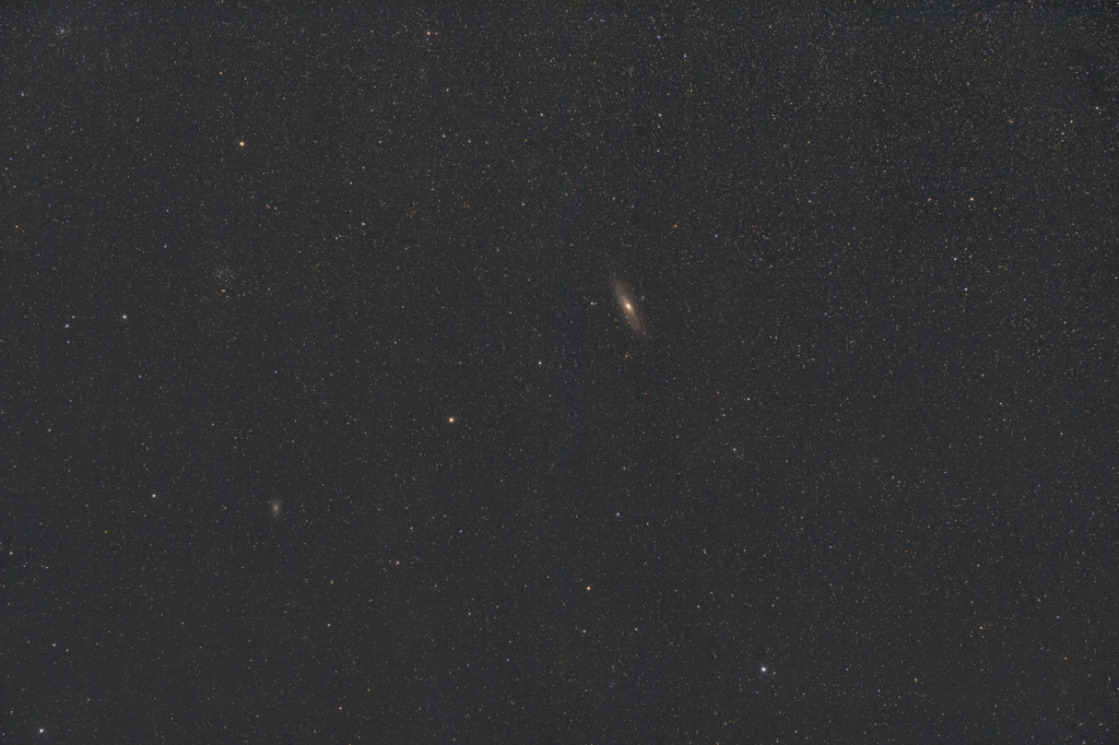 M31,33