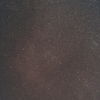 散開星団IC4756と、天の川の分子雲