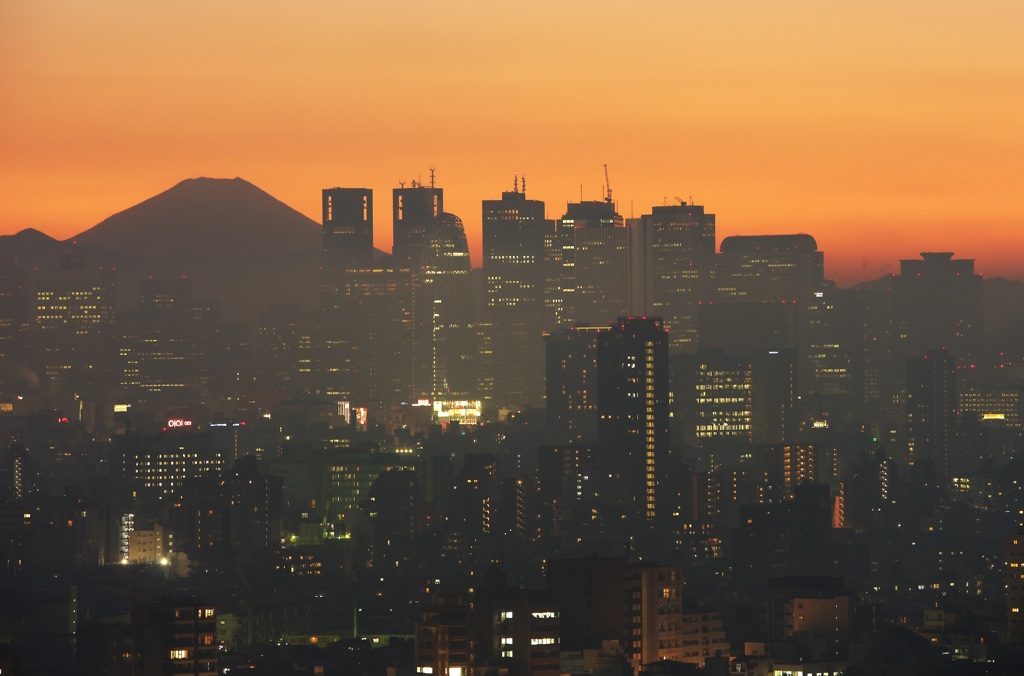 新宿夕景