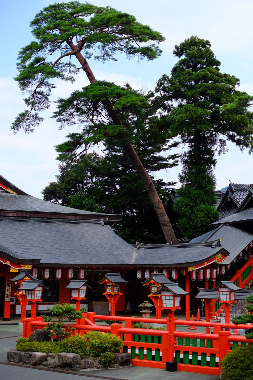 稲成神社