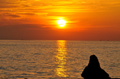 明石海峡と夕日