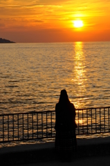 明石海峡と夕日