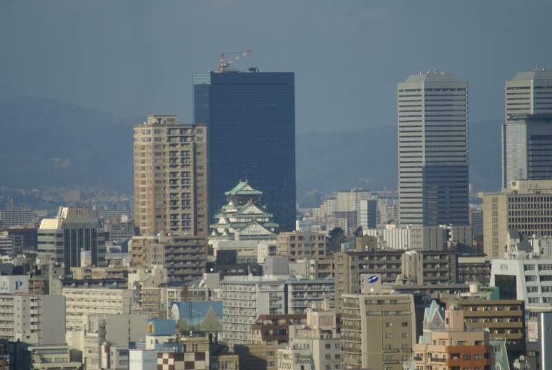 都会の中の大坂城