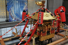 ギャル神輿