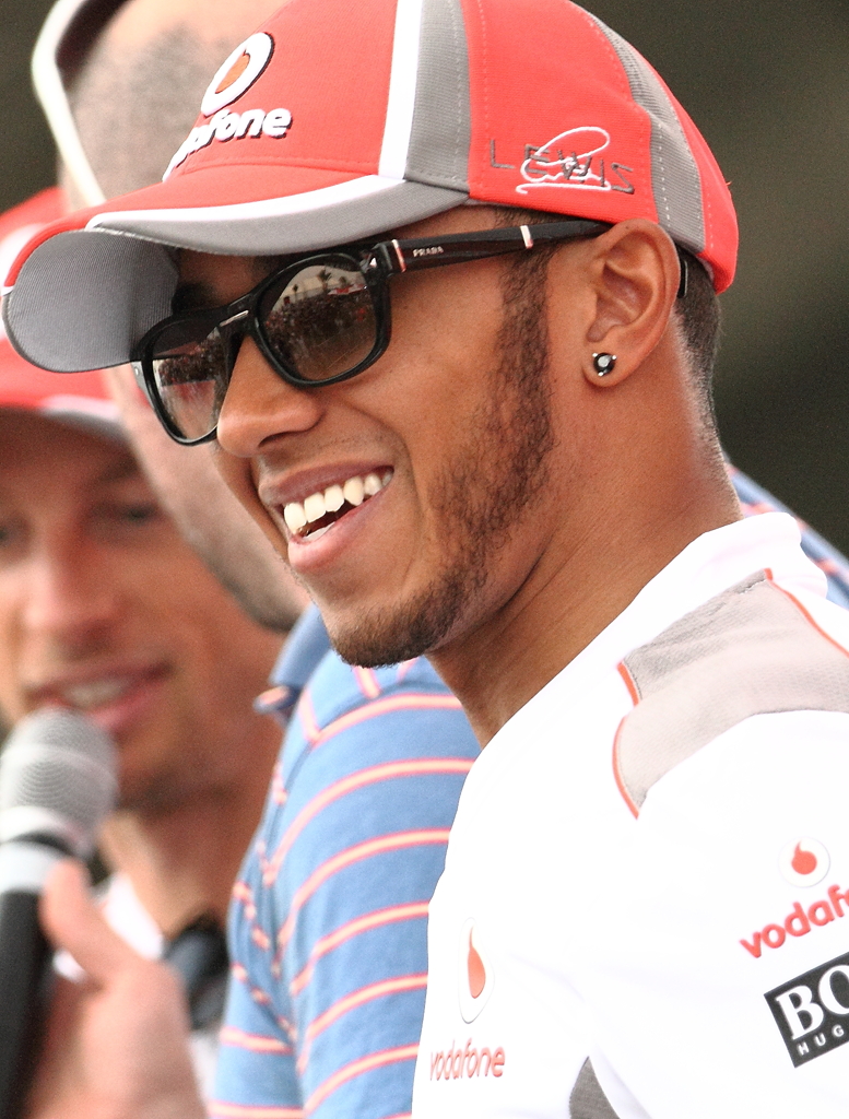 2012_04_F1_Hamilton 1