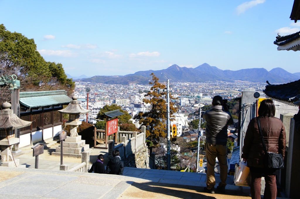 金刀比羅山-序の口‐ここから20分は登るよ！
