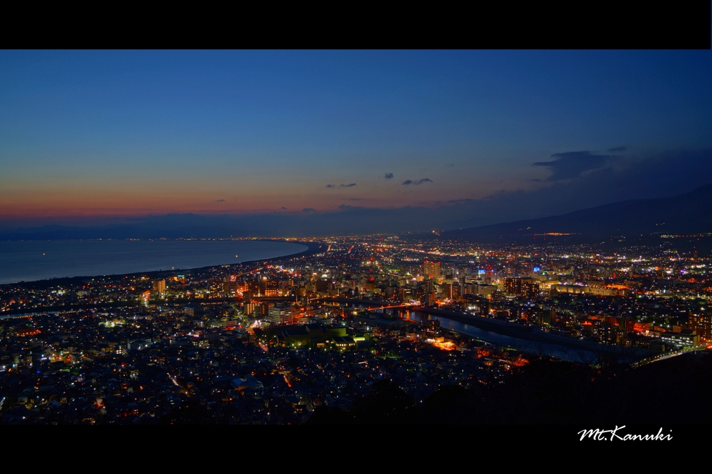 香貫山