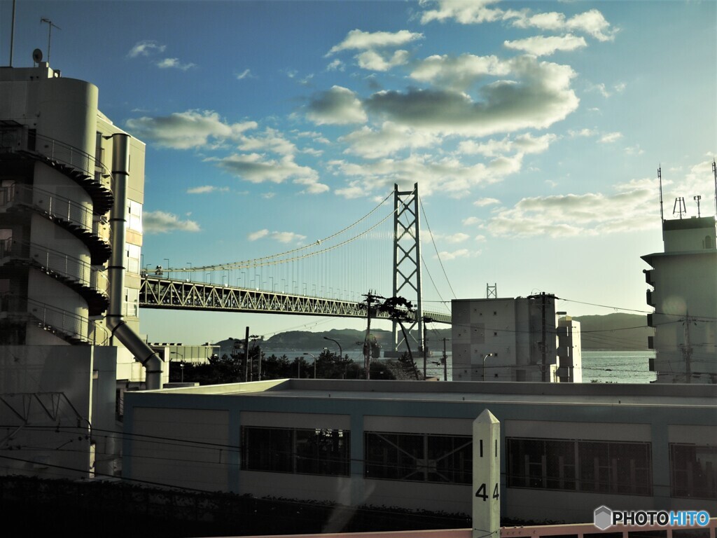 ２国沿いを走る～　まもなく舞子駅