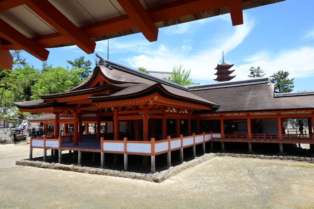 祓殿・五重塔
