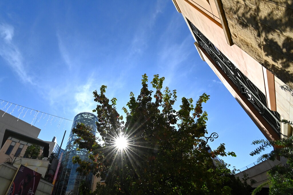 A blue sky and the sun