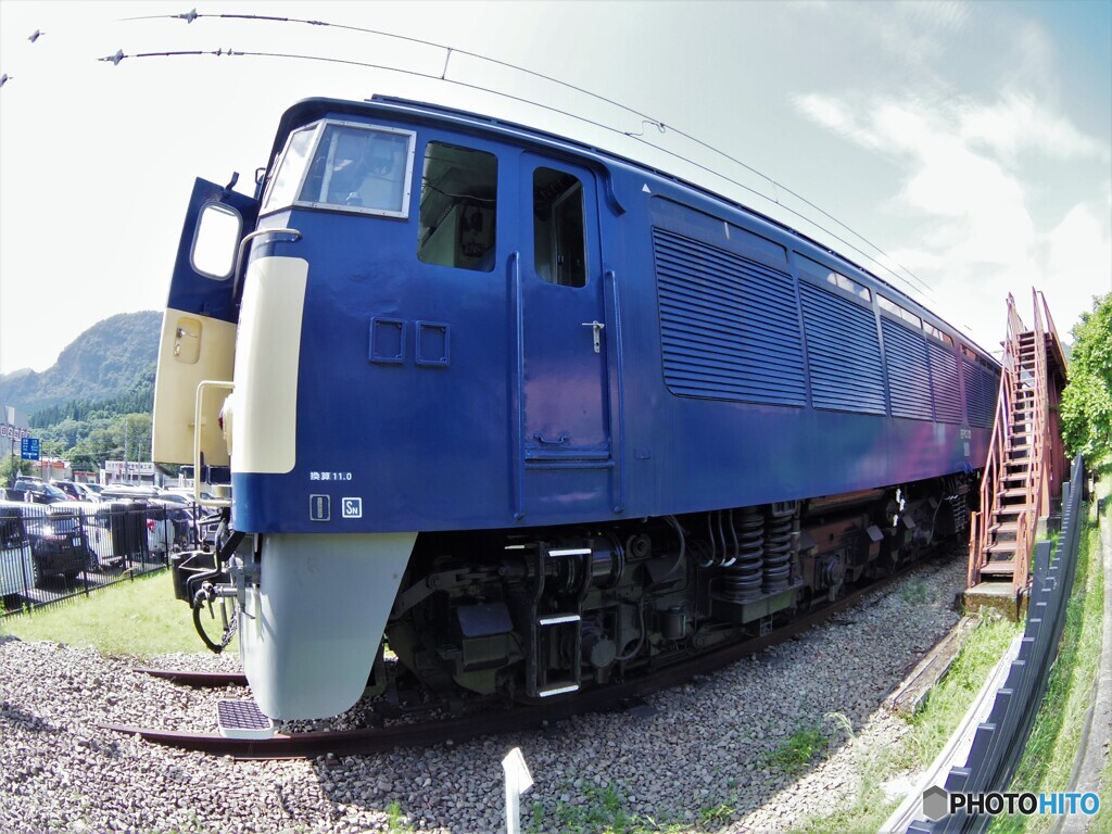 EF63