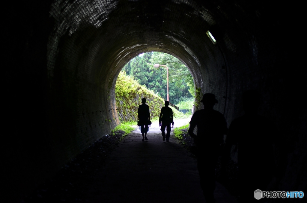Chaser of the tunnel hiker・・・？