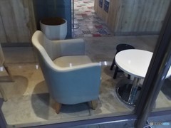 夢なら早くさめてくれ・・・