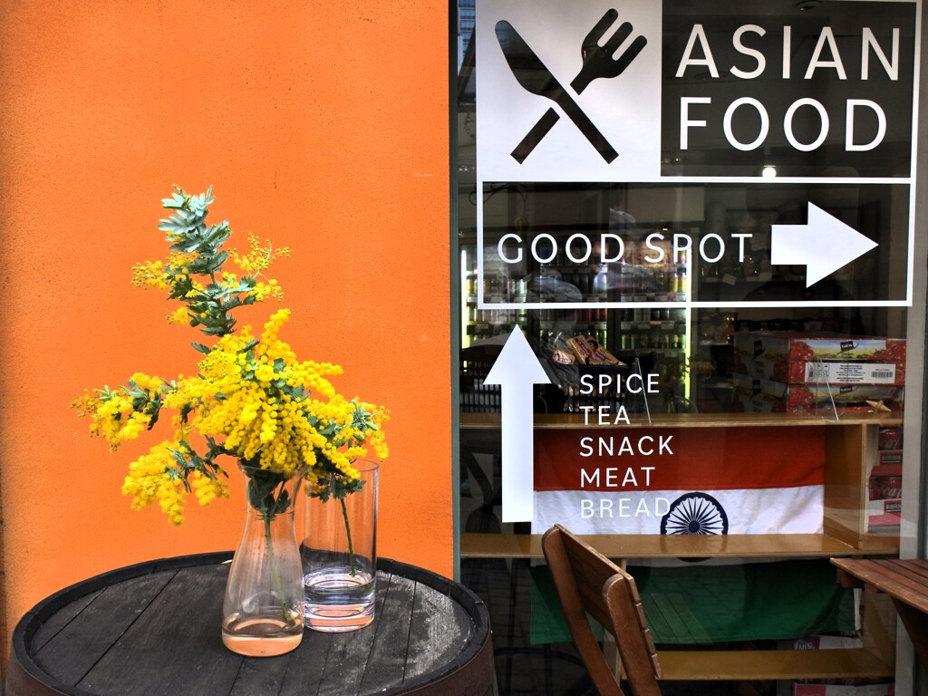 asian foodは、こちらへ・・・