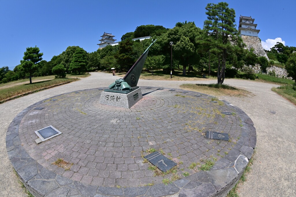 明石公園から正午をお知らせいたします