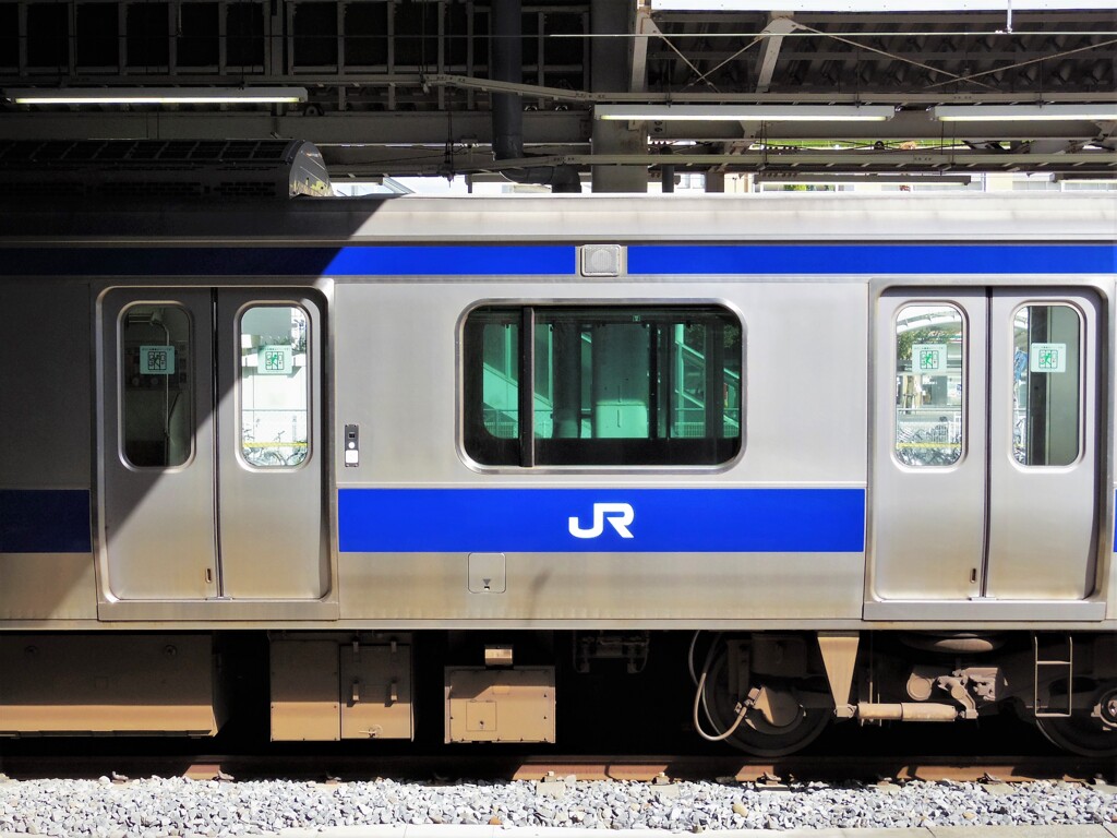 JR