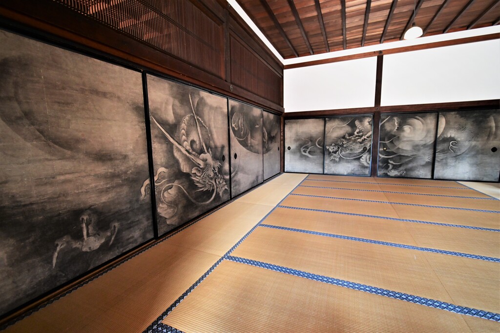 龍の間