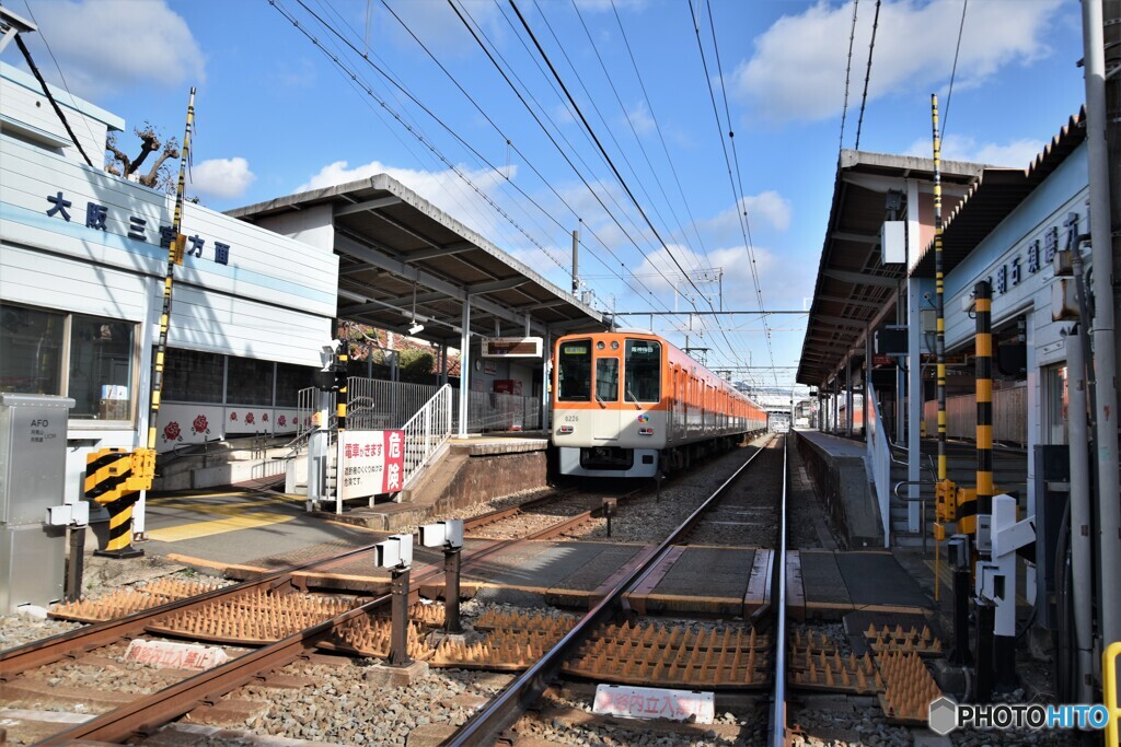 山陽電鉄月見山駅に阪神電車