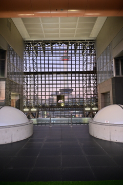 額の中のタワー