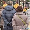 二人のせなか