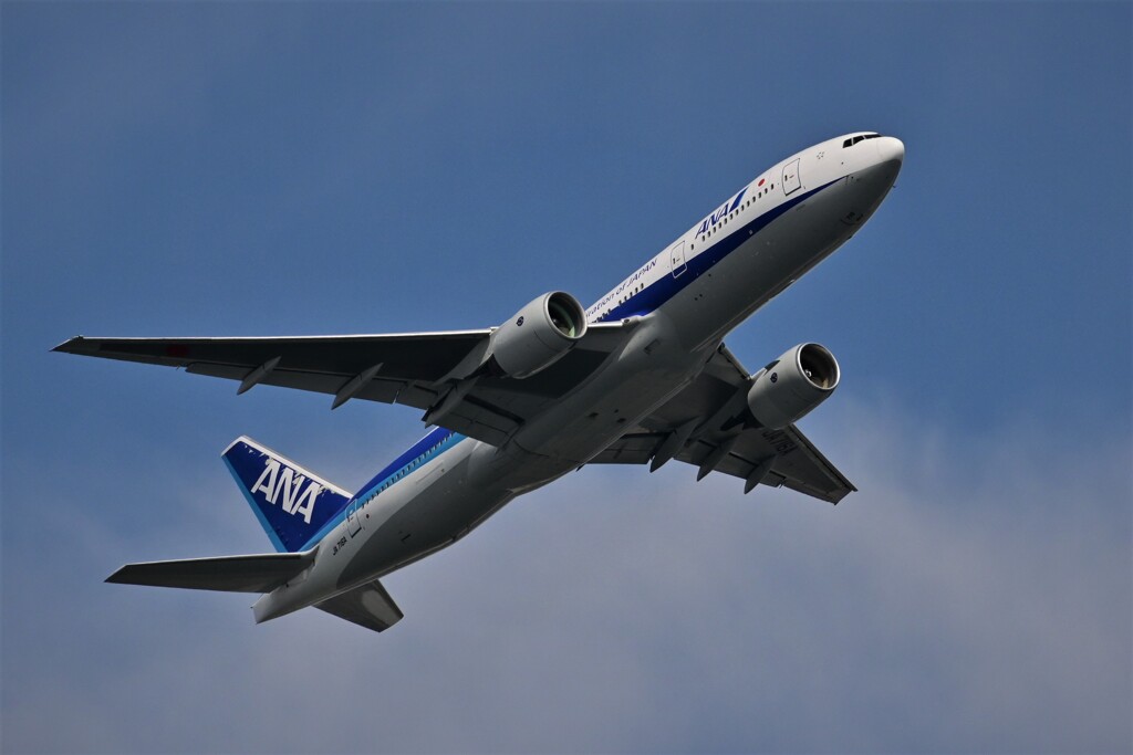 ANA・・・離陸する