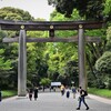鳥居がある交差点・・・